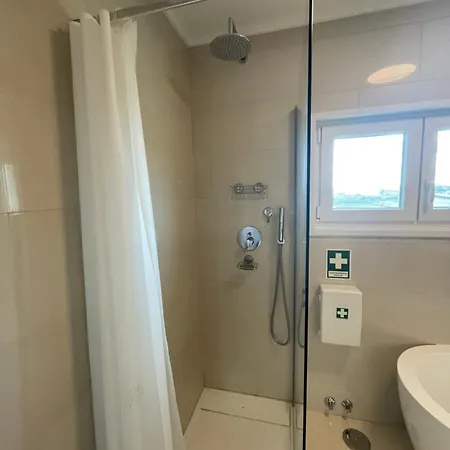 Beachfront Costa Nova Villa - 3 Bedroom Apartment Gafanha da Encarnacao