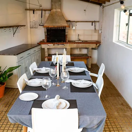 Beachfront Costa Nova Villa - 3 Bedroom Apartment Apartment *