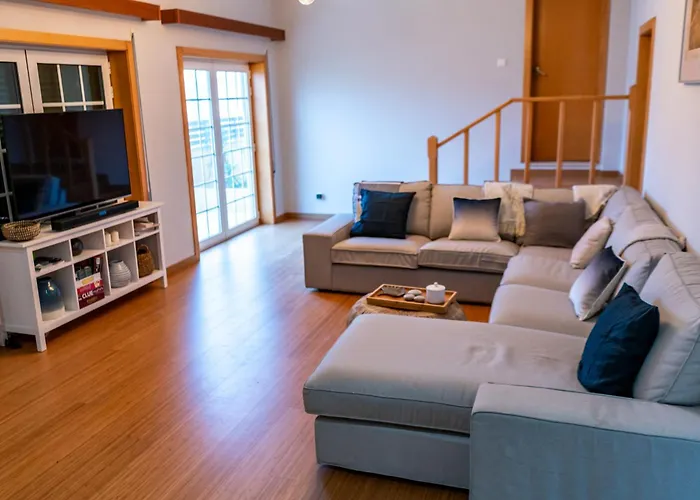 Beachfront Costa Nova Villa - 3 Bedroom Apartment Apartmán *